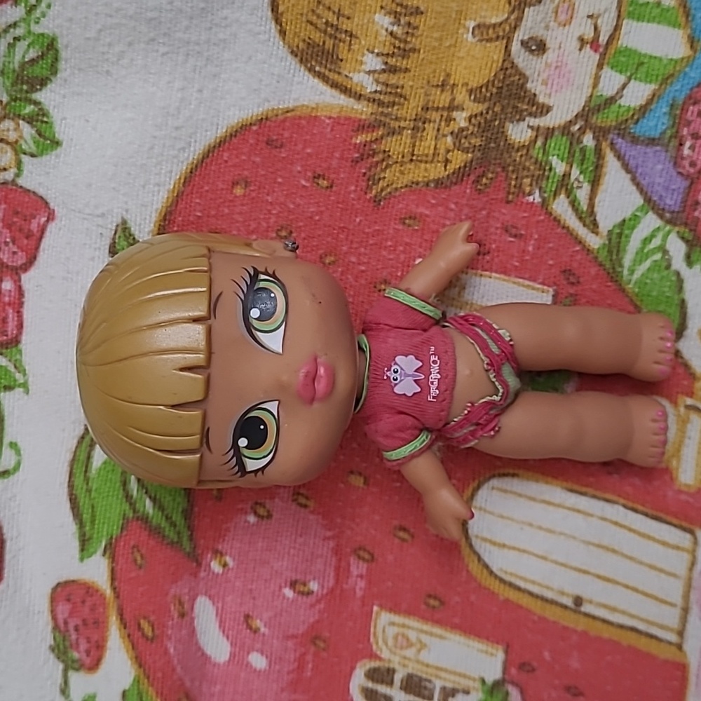 Vintage Y2K Bratz Baby Doll